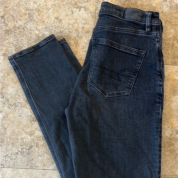 American Eagle Outfitters Dark gray Mom Jeans - Picture 1 of 3